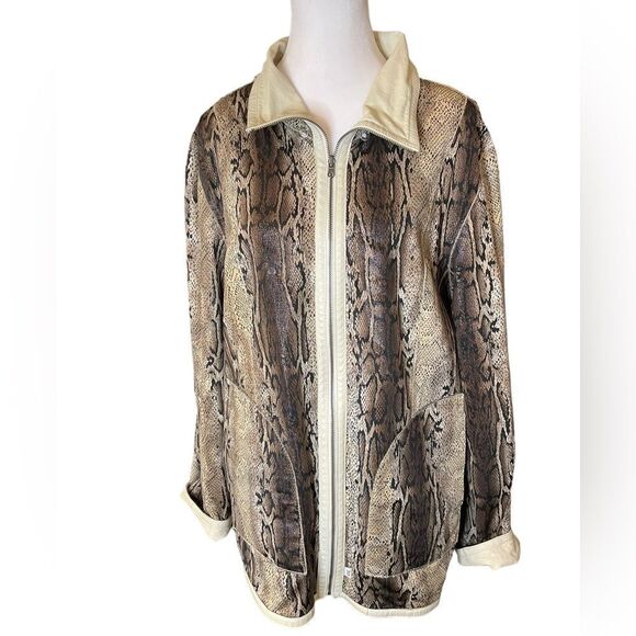 REVERSIBLE LEATHER JACKET - Picture 1 of 9